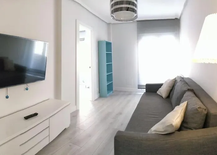 Apartament Casco Viejo 5 Min, 3 ,moderno,garaje *