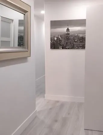 Apartamento Casco Viejo 5 Min, 3 ,moderno,garaje *